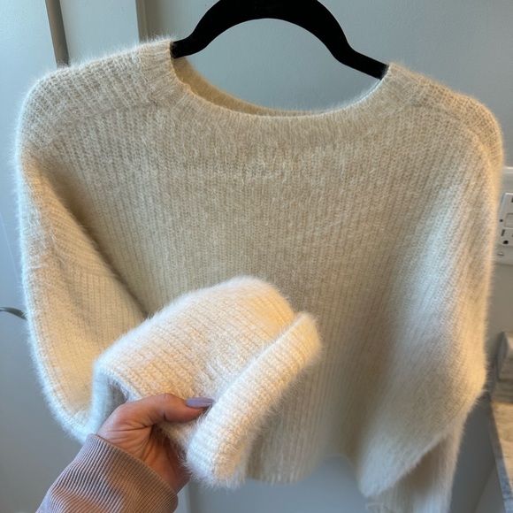 Revolve Superdown Cream Jesse Fuzzy Sweater - Picture 6 of 7